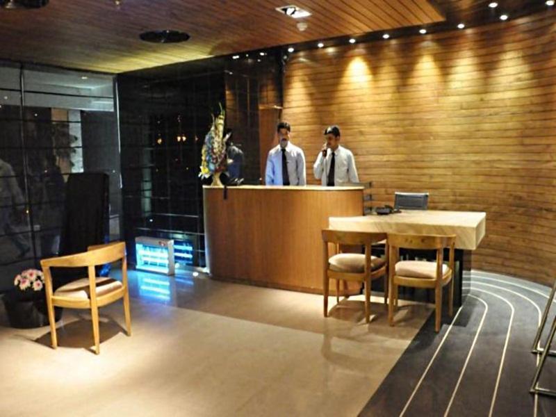 Hotel Gk International Chandīgarh Eksteriør billede
