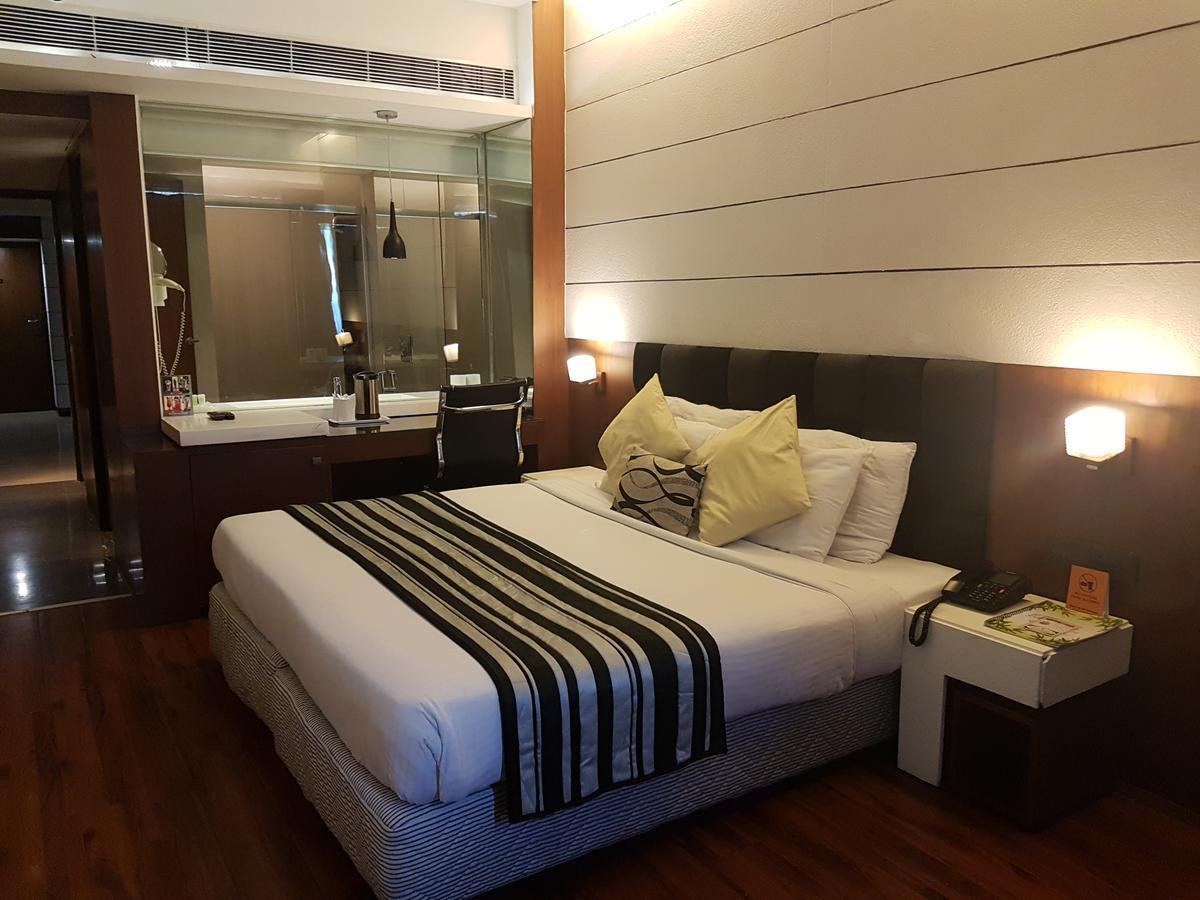Hotel Gk International Chandīgarh Eksteriør billede